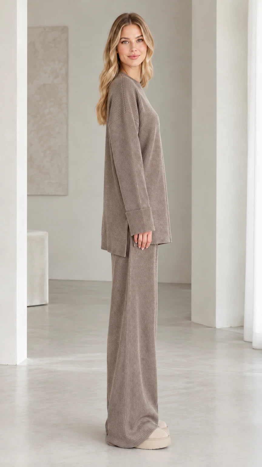 Side profile view of model wearing taupe ribbed knit lounge set